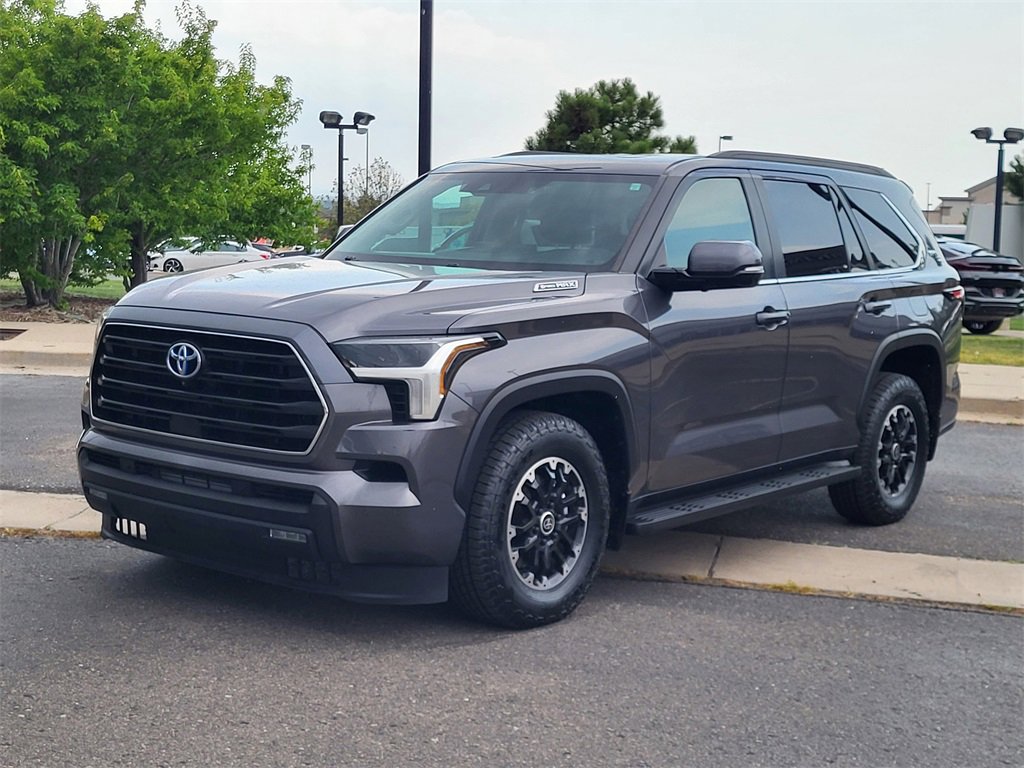 Used 2024 Toyota Sequoia SR5 w/ SR5 Premium Package image 9