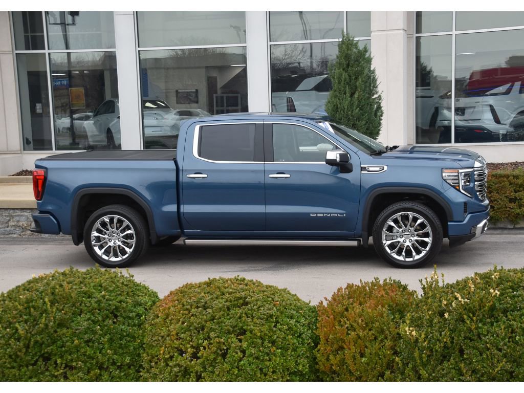 Used 2024 GMC Sierra 1500 Denali image 3