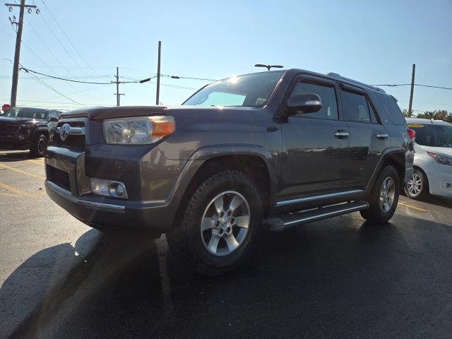 Used 2011 Toyota 4Runner SR5 w/ Premium Pkg w/Leather AWD/4WD image 3