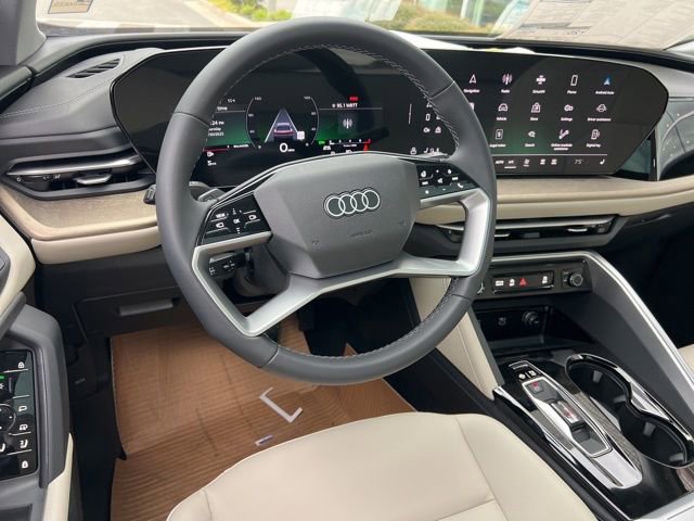 New 2025 Audi Q5 Premium image 27
