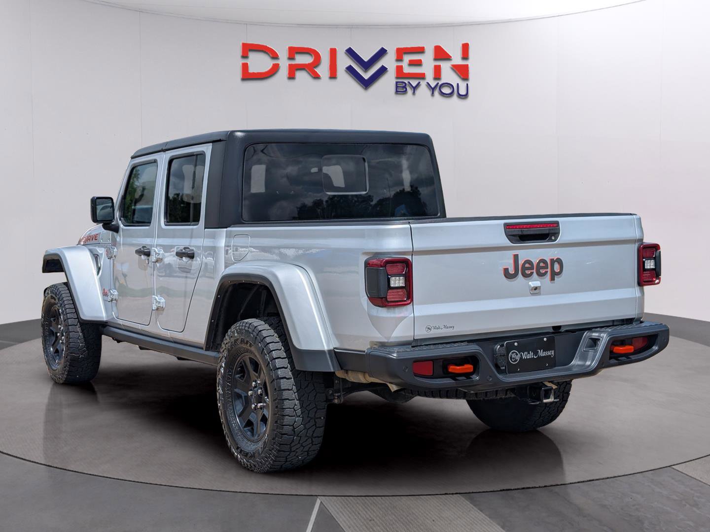 Used 2023 Jeep Wagoneer Series II image 2