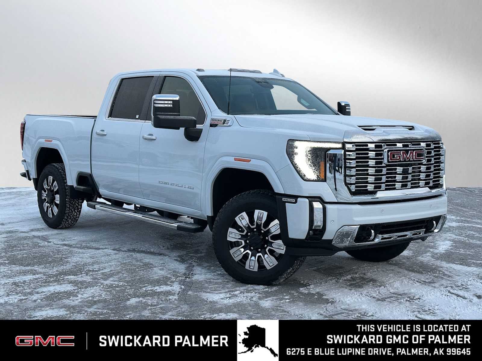 New 2026 GMC Sierra 3500 Denali w/ Denali Reserve Package AWD/4WD image 1