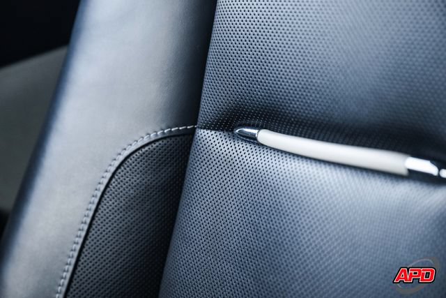 Used 2019 Rolls-Royce Wraith RWD image 80