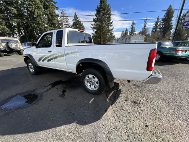 Used 1998 Nissan Frontier XE image 7