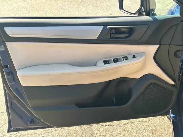 Used 2015 Subaru Legacy 2.5i image 11