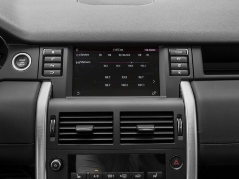 Used 2017 Land Rover Discovery Sport HSE image 10