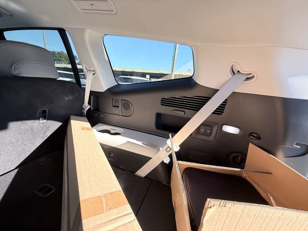 New 2026 Hyundai Ioniq 9 SEL image 11