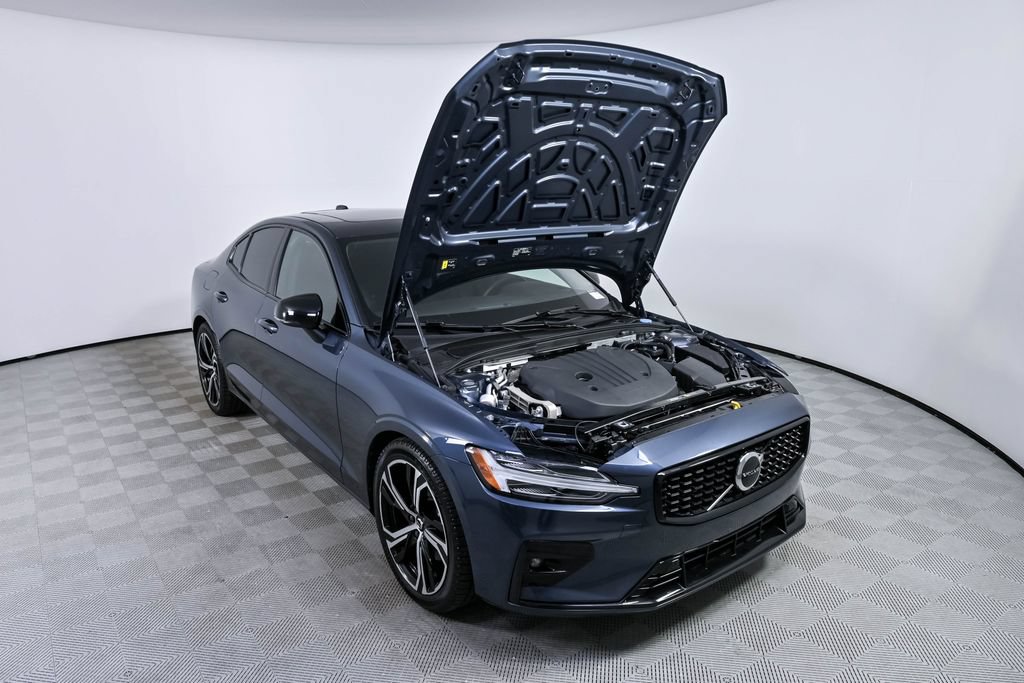 Certified 2024 Volvo S60 B5 Core FWD image 32