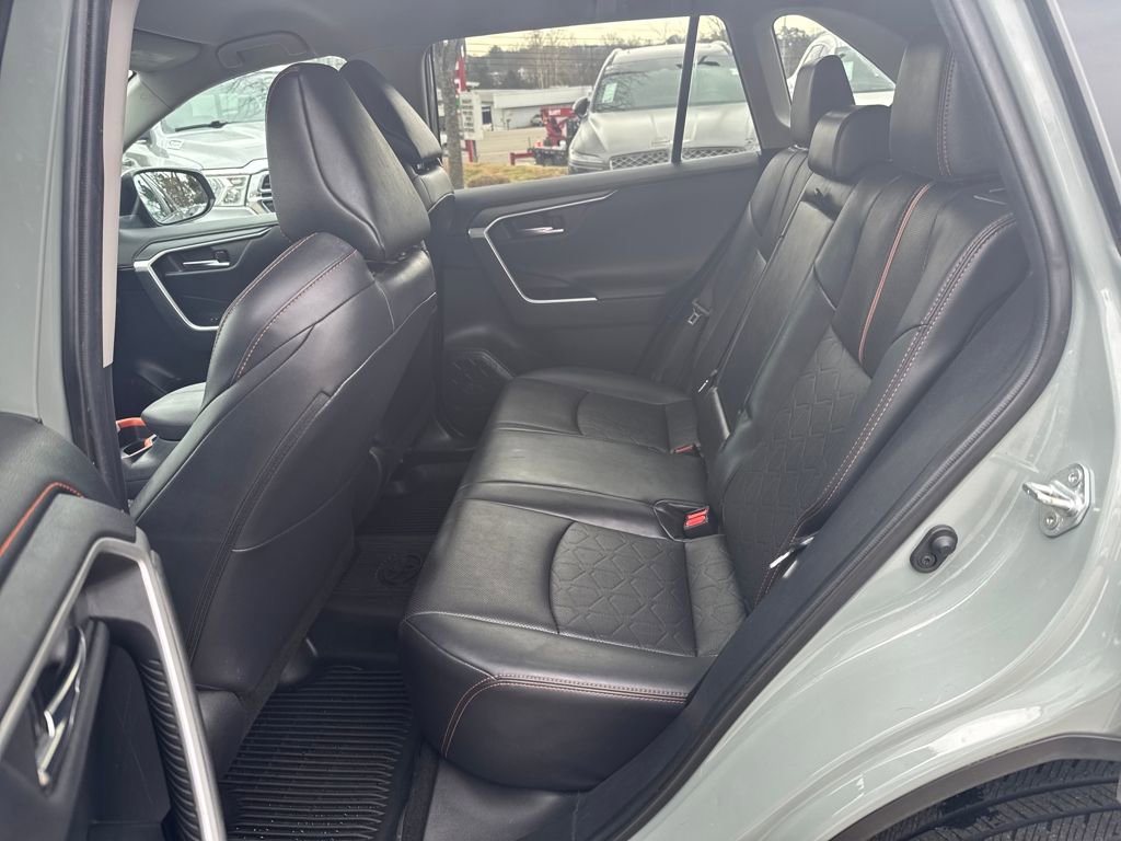 Used 2020 Toyota RAV4 Adventure image 27