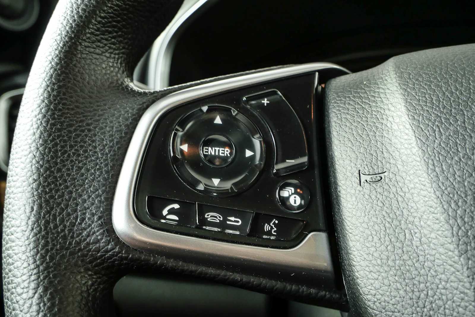 Used 2022 Honda CR-V EX image 10
