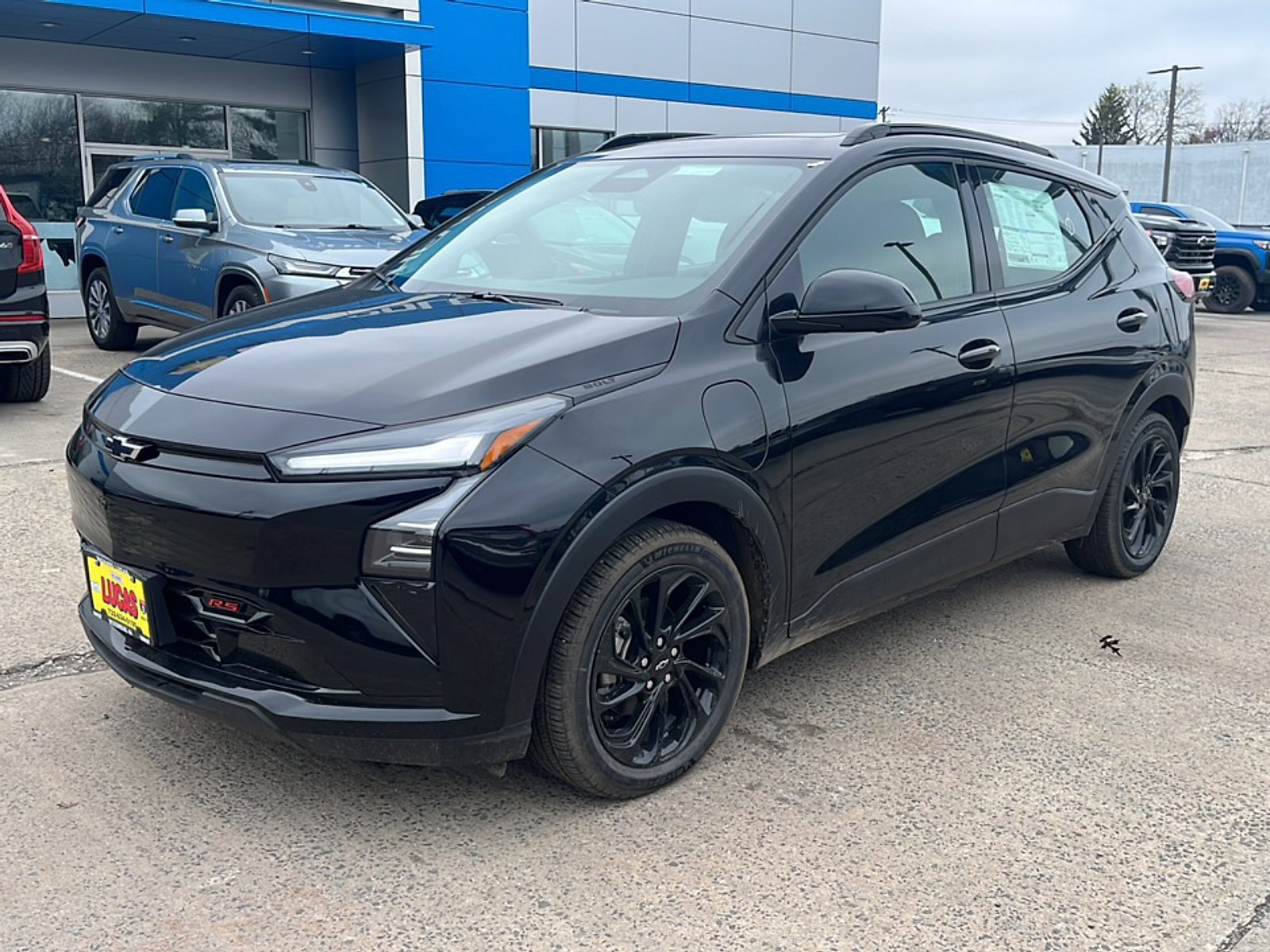 New 2027 Chevrolet Bolt RS w/ Technology Package FWD image 4