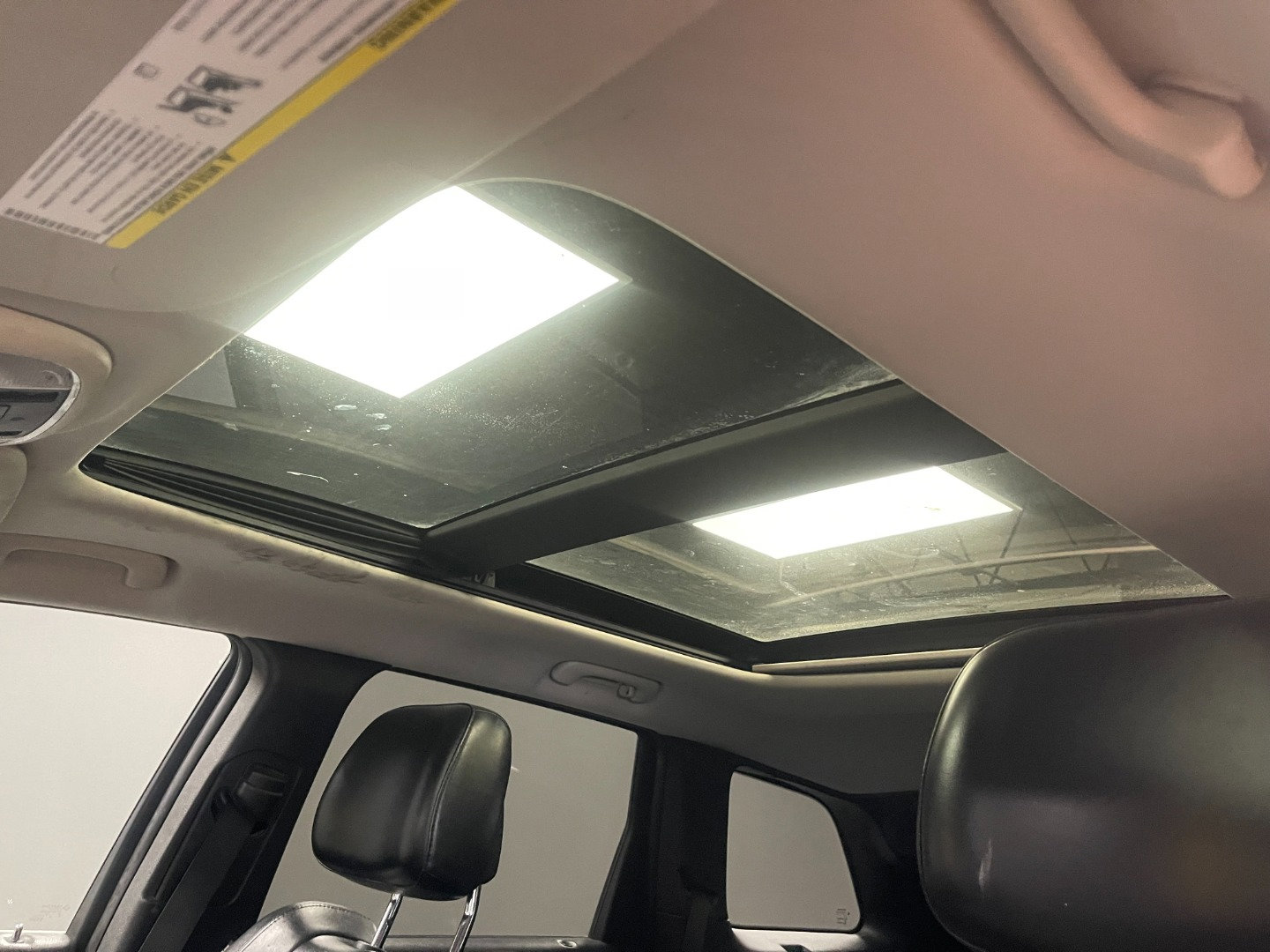 Used 2013 Jeep Grand Cherokee Limited RWD image 11