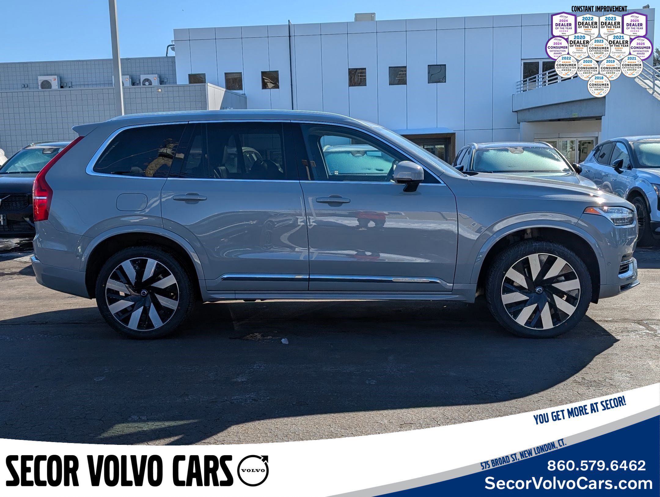 Certified 2024 Volvo XC90 T8 Plus w/ Protection Package Premier image 3