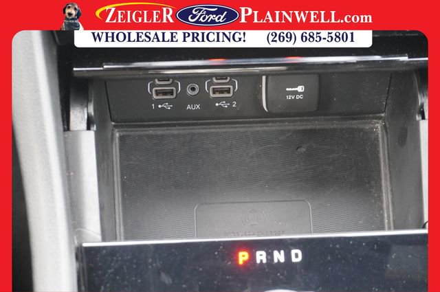 Used 2023 Jeep Grand Cherokee L Laredo image 26