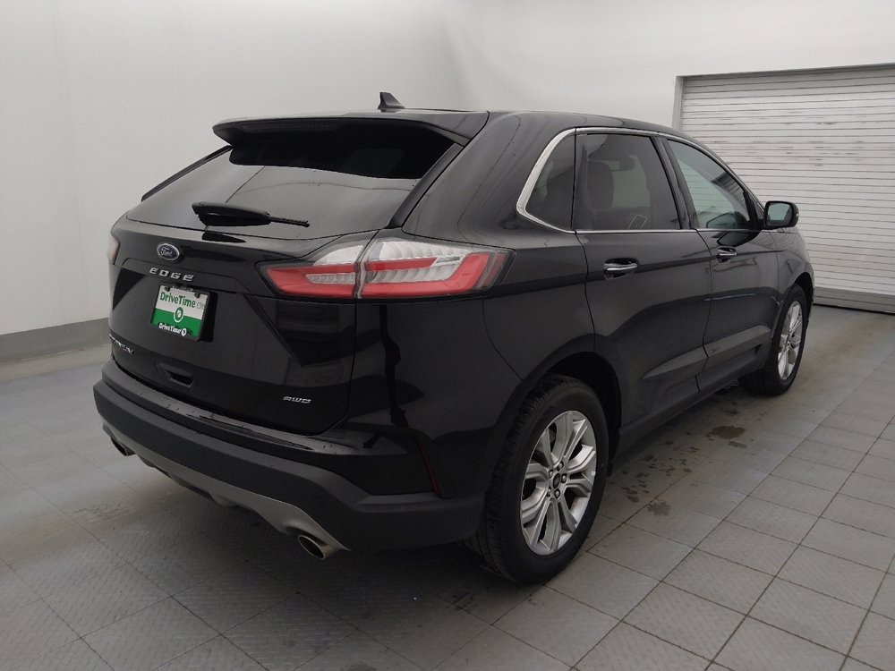 Used 2024 Ford Edge Titanium image 9