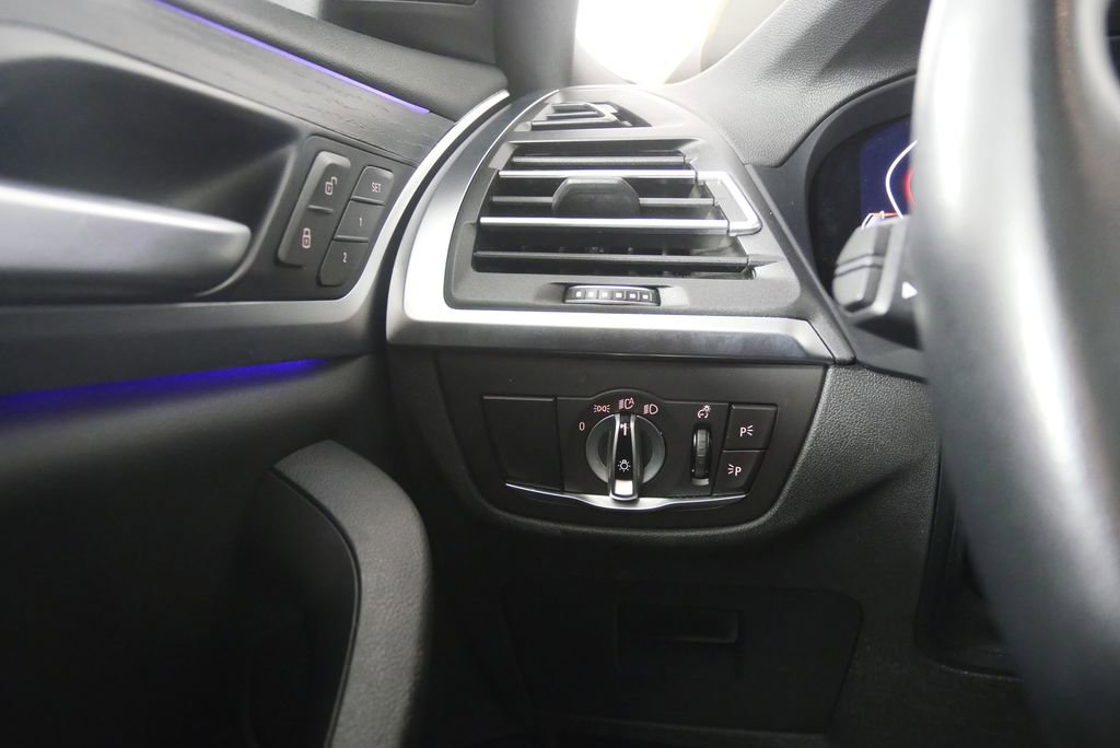 Used 2024 BMW X3 sDrive30i image 21