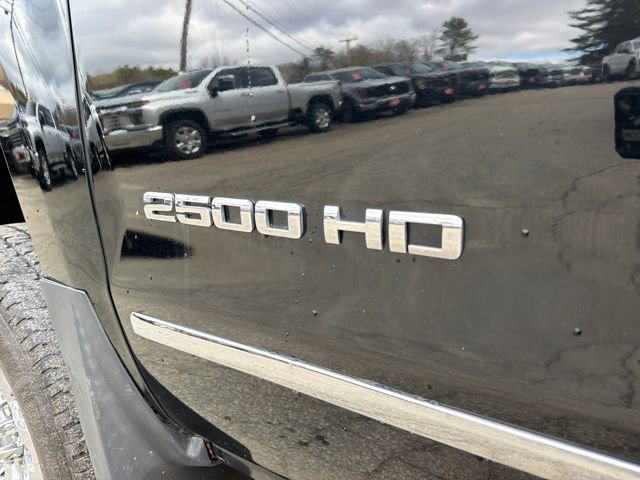 Used 2015 Chevrolet Silverado 2500 LTZ w/ LTZ Plus Package AWD/4WD image 9