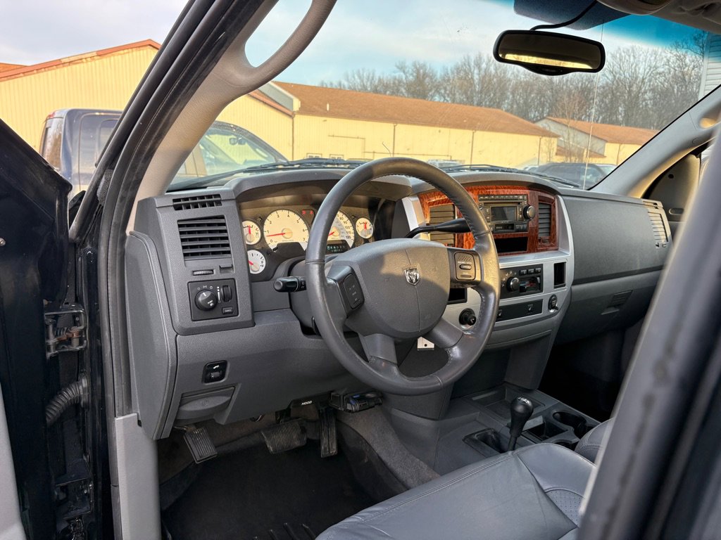 Used 2006 Dodge Ram 2500 Truck Laramie w/ Trailer Tow Group AWD/4WD image 13