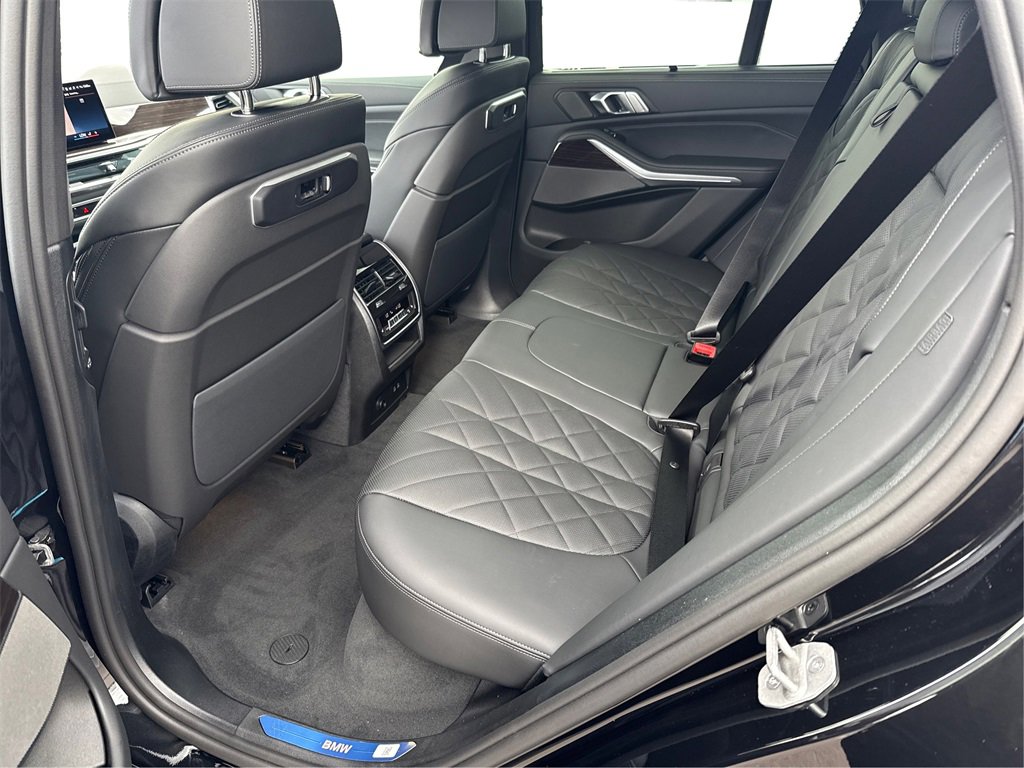 New 2026 BMW X5 sDrive40i image 10