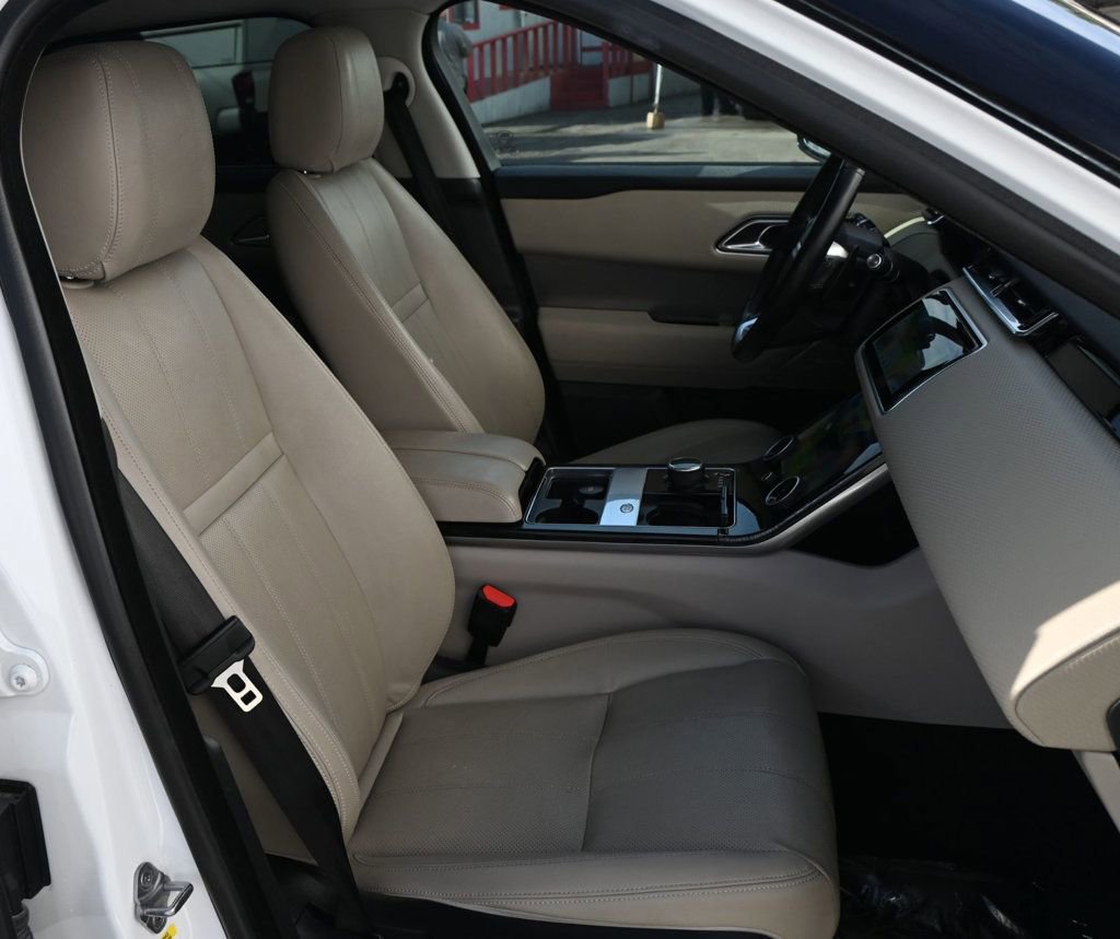 Used 2018 Land Rover Range Rover Velar S image 16