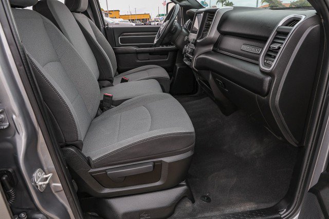 Used 2024 RAM 2500 Big Horn AWD/4WD image 31