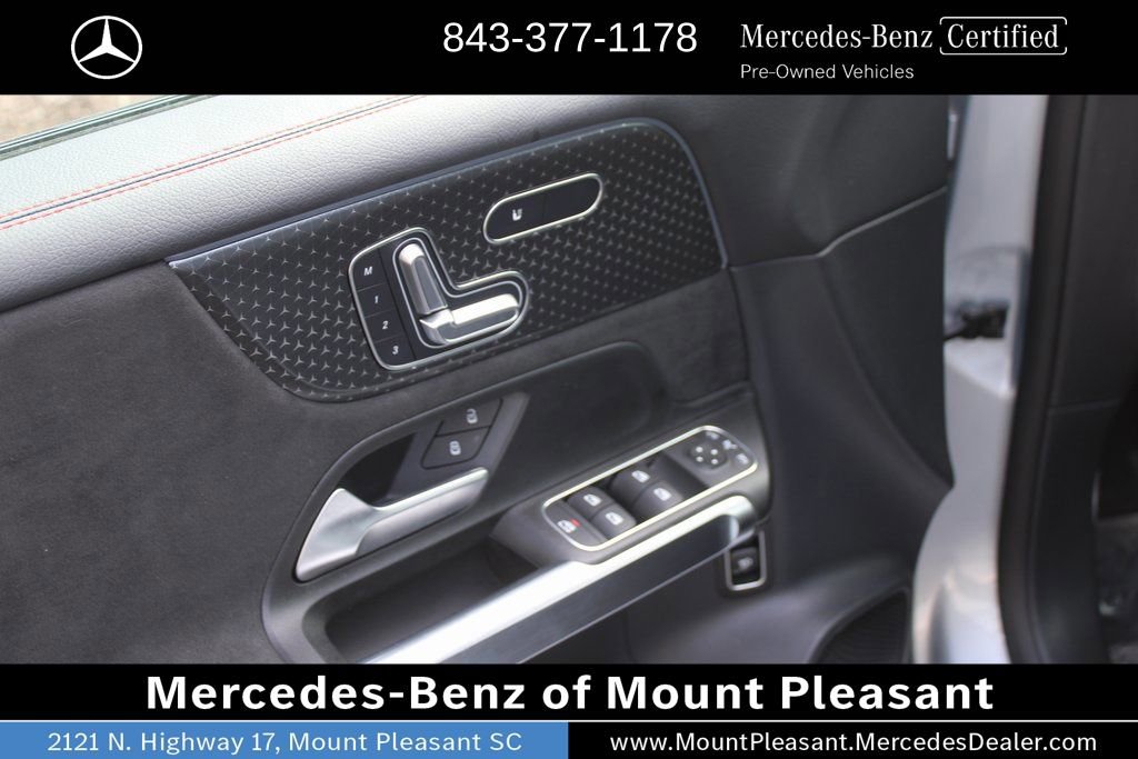 Used 2025 Mercedes-Benz GLB 250 image 17