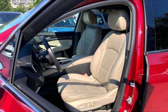 Used 2018 Buick Enclave Essence FWD image 6