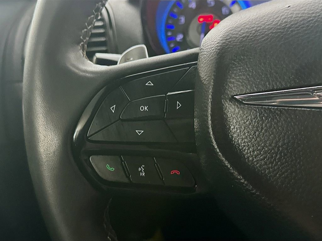 Used 2022 Chrysler 300 S image 25