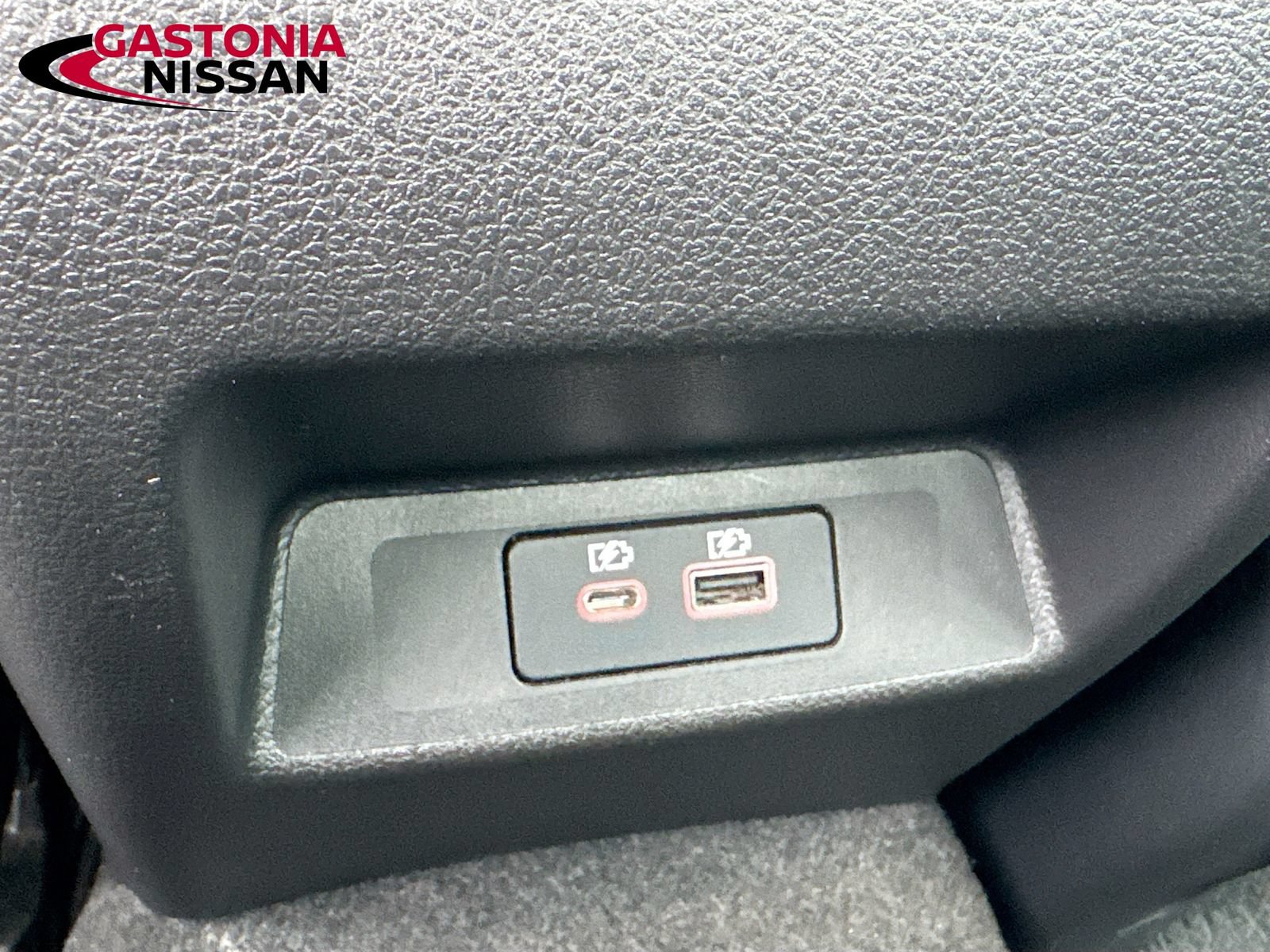 Used 2023 Nissan Altima 2.5 SR AWD/4WD image 32