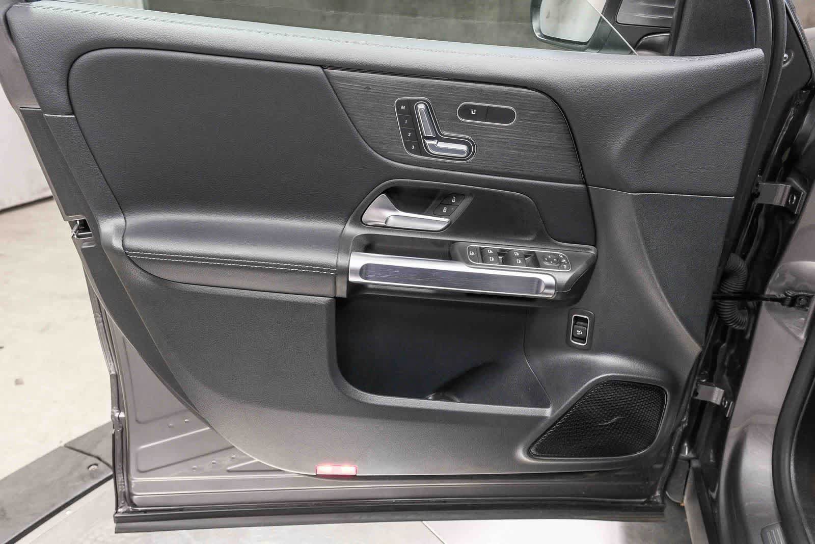 Certified 2026 Mercedes-Benz GLB 250 image 25
