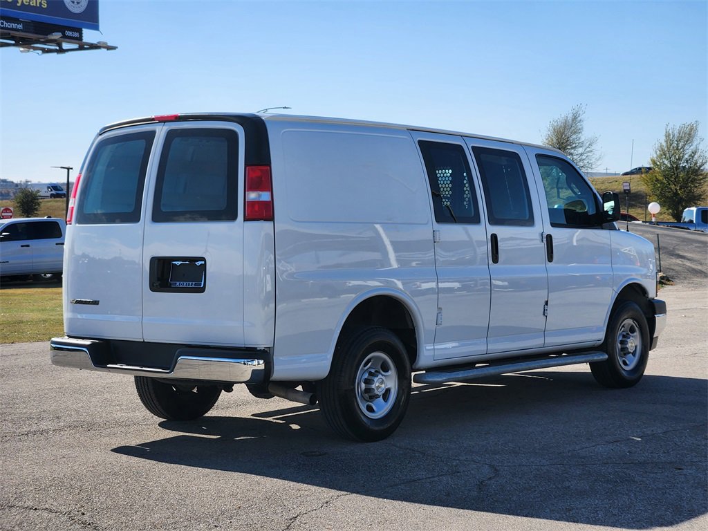 Certified 2024 Chevrolet Express 2500 w/ Driver Convenience Package image 7
