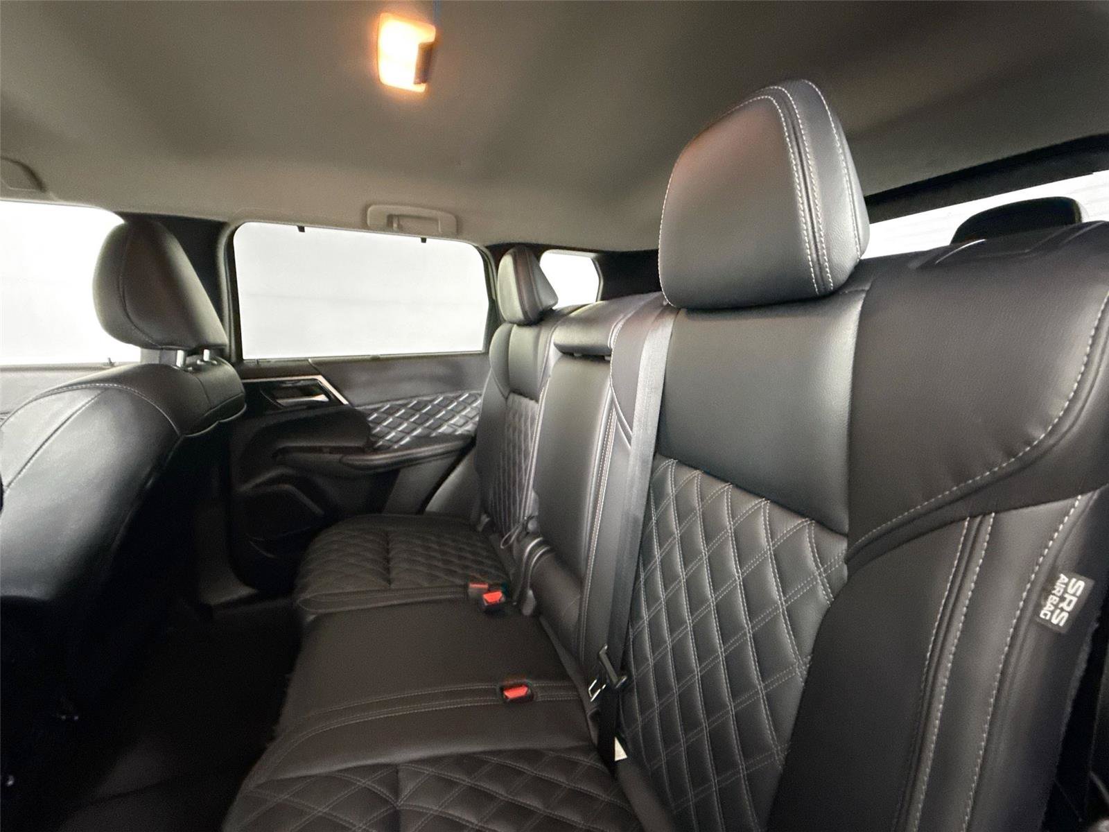 Used 2024 Mitsubishi Outlander SEL FWD image 30