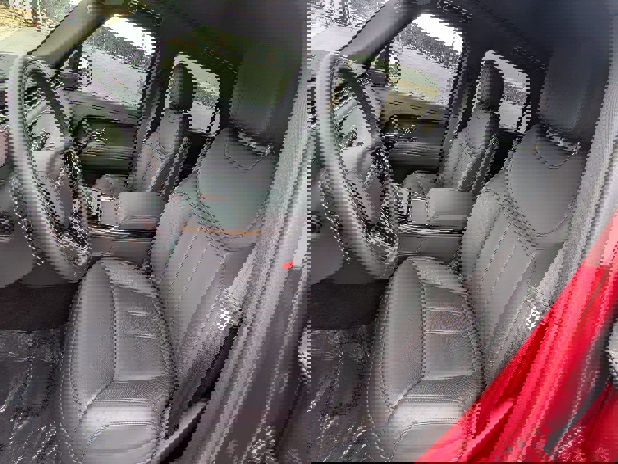 Certified 2024 Land Rover Range Rover Sport SE image 18