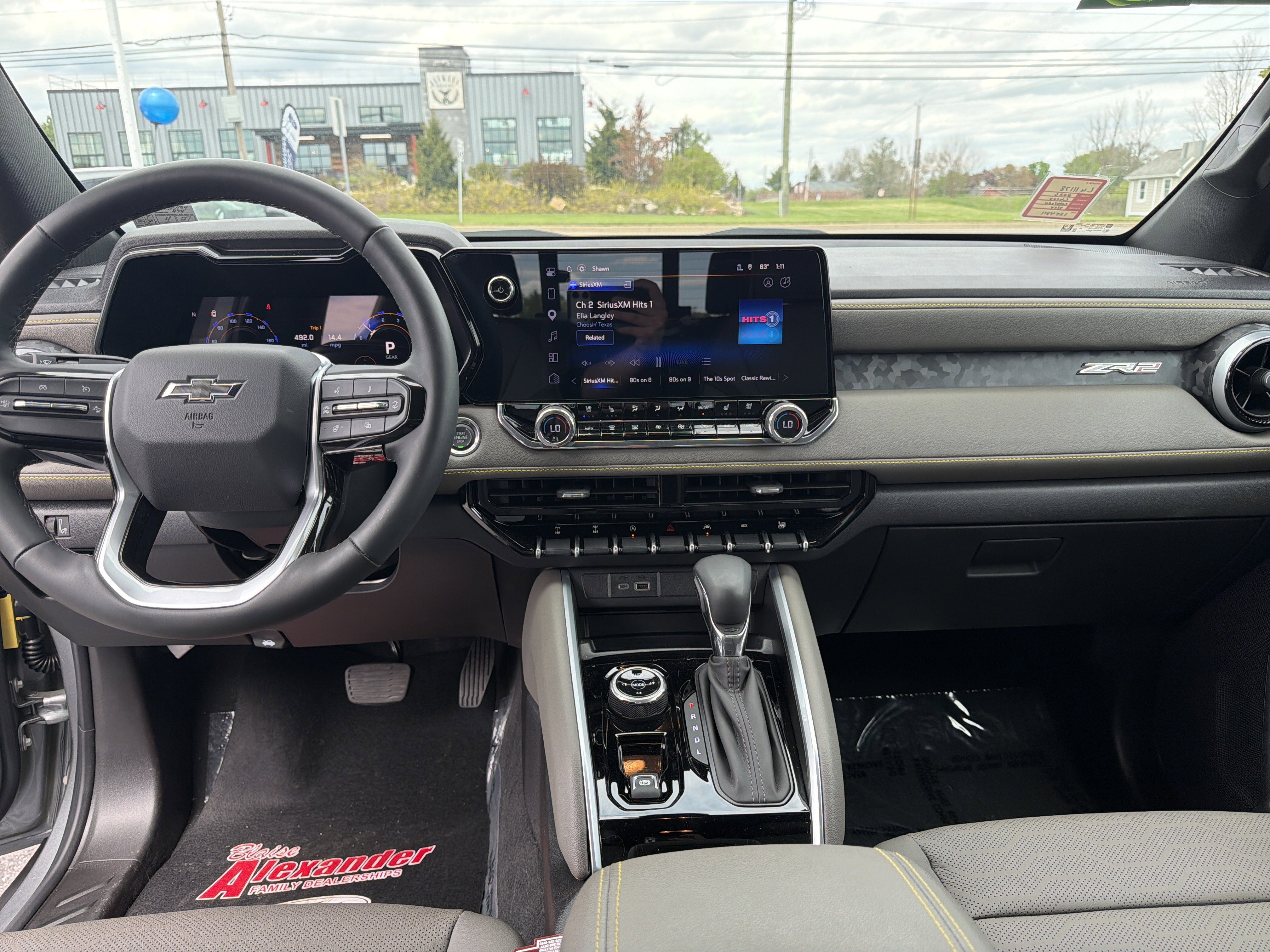 Used 2026 Chevrolet Colorado ZR2 w/ Technology Package AWD/4WD image 14