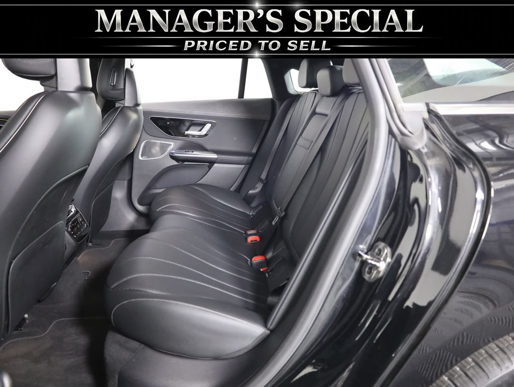 Used 2023 Mercedes-Benz EQE 350+ 4MATIC Sedan image 44