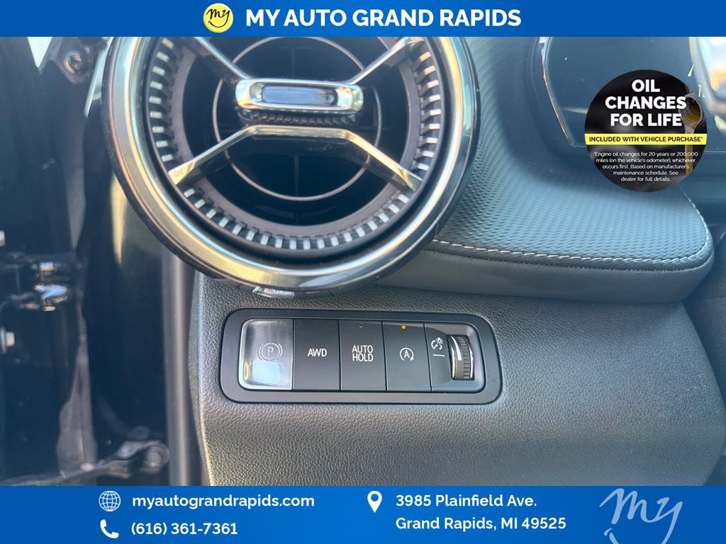 Used 2026 Chevrolet Equinox LT AWD/4WD image 14