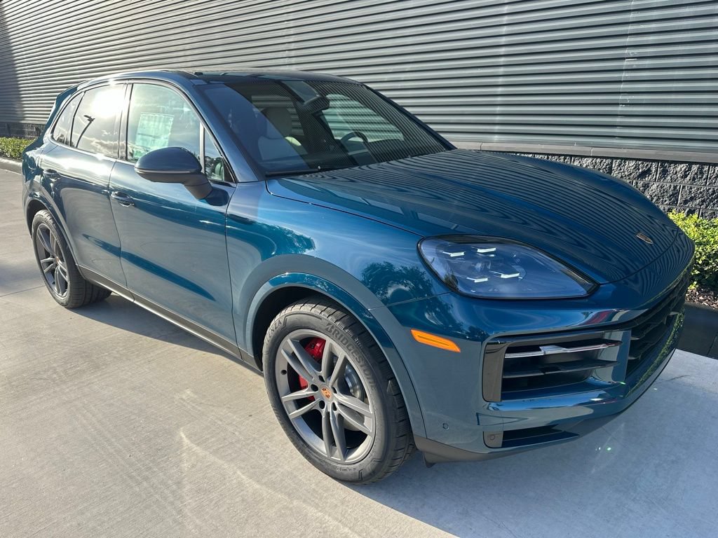 Used 2026 Porsche Cayenne S AWD/4WD image 11