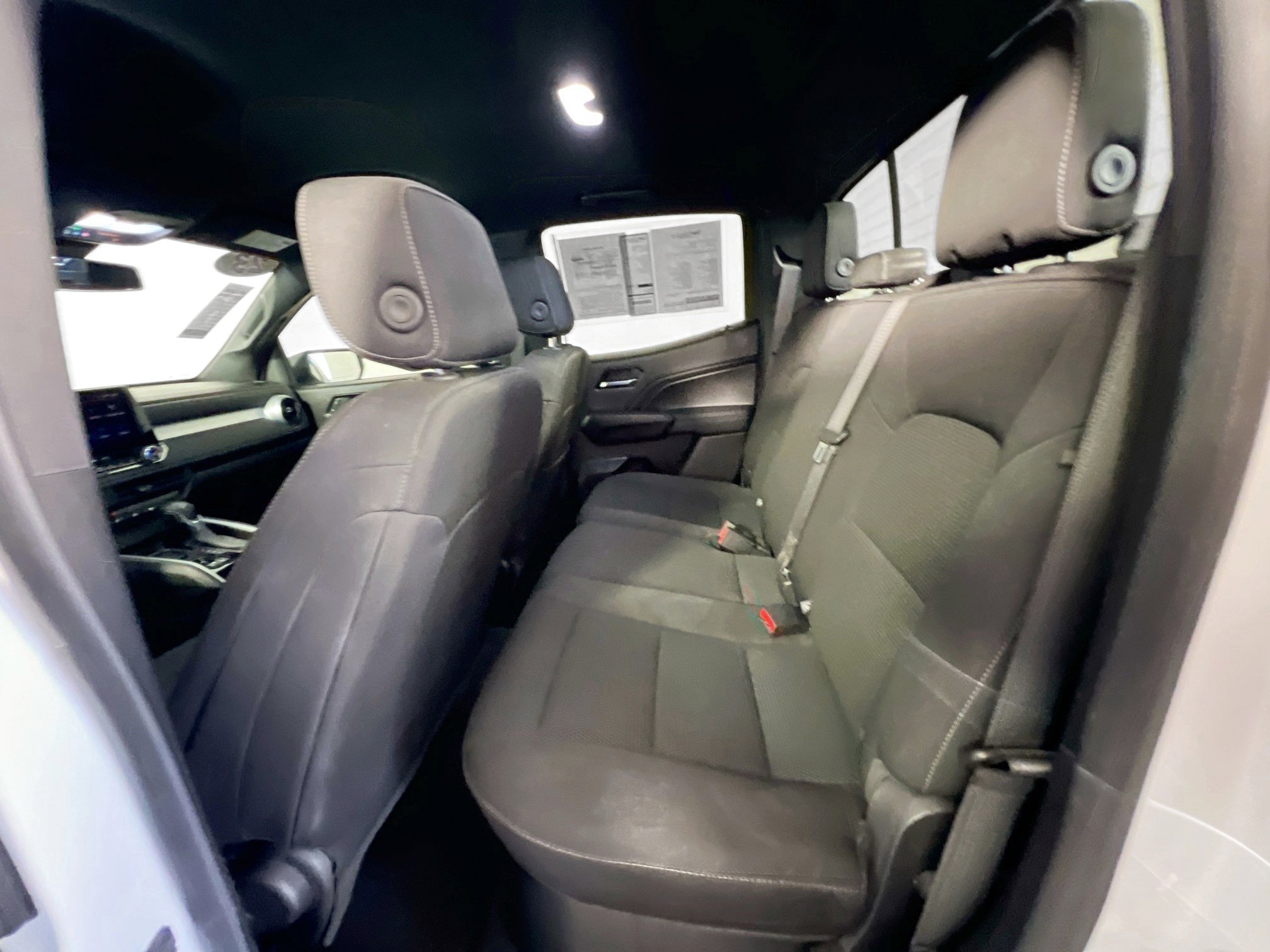 Used 2023 Chevrolet Colorado LT w/ LT Convenience Package image 27