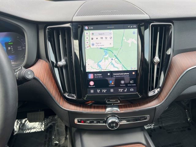 Certified 2024 Volvo XC60 T8 Plus w/ Protection Package Premier image 34