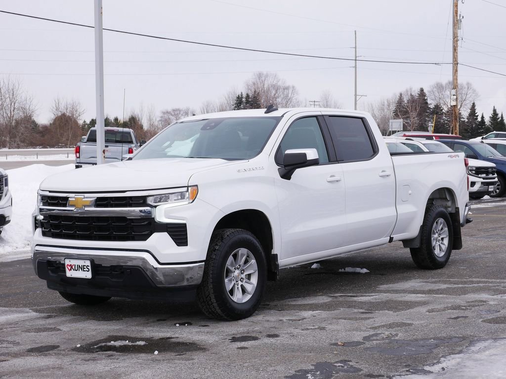 Used 2025 Chevrolet Silverado 1500 LT w/ Work Truck Package AWD/4WD image 5