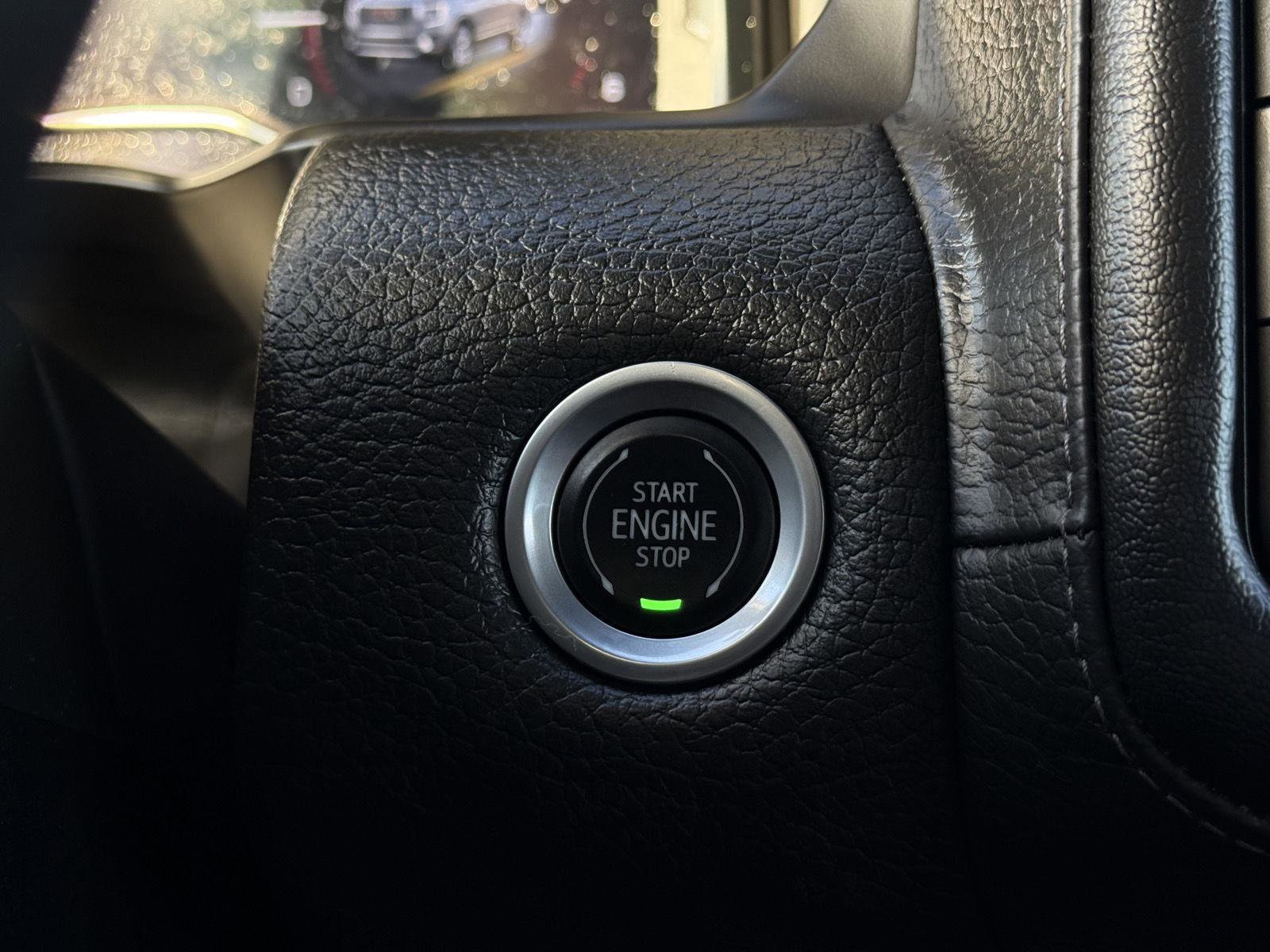 Used 2022 GMC Yukon Denali image 18