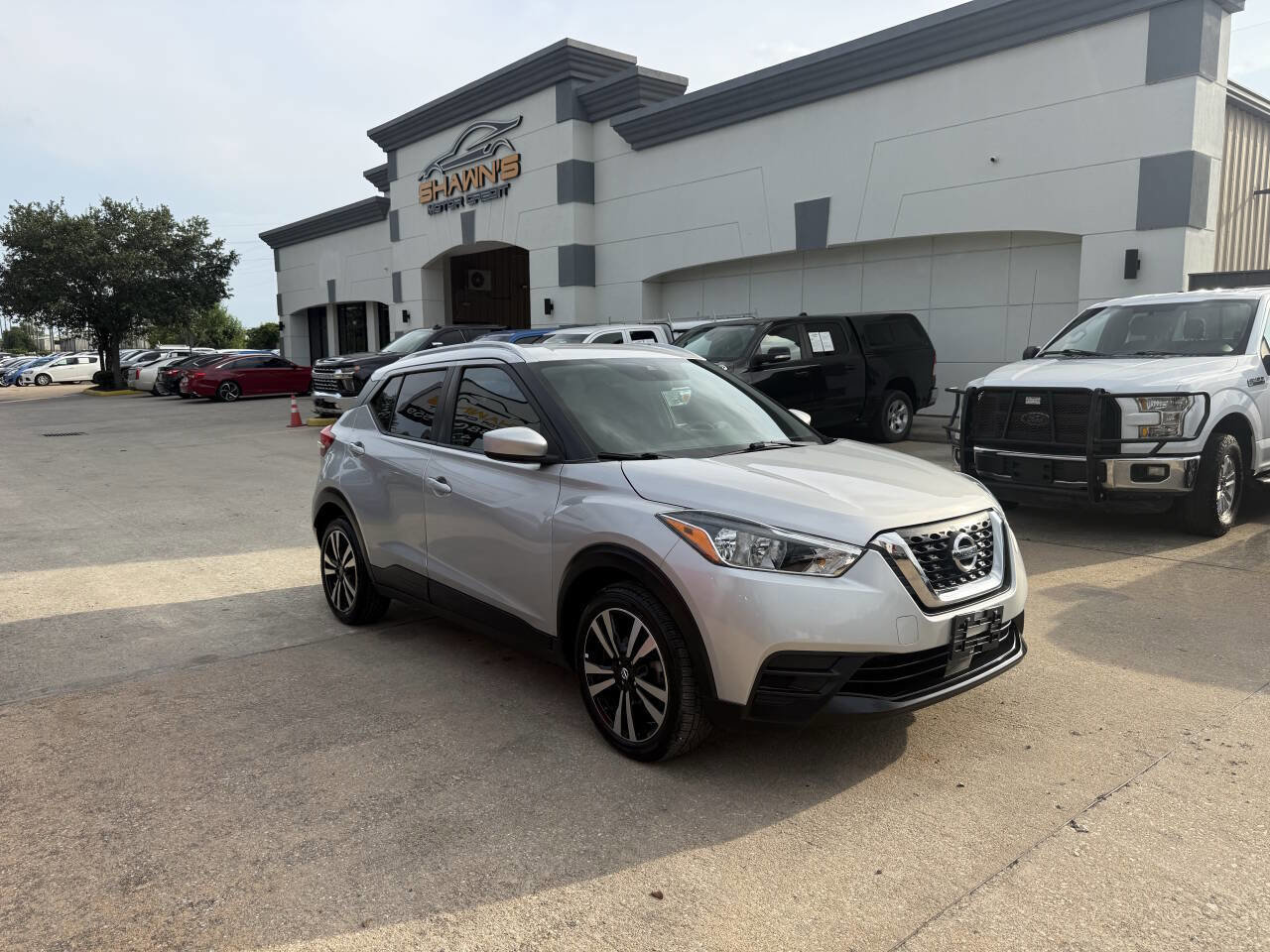 Used 2020 Nissan Kicks SV FWD image 39
