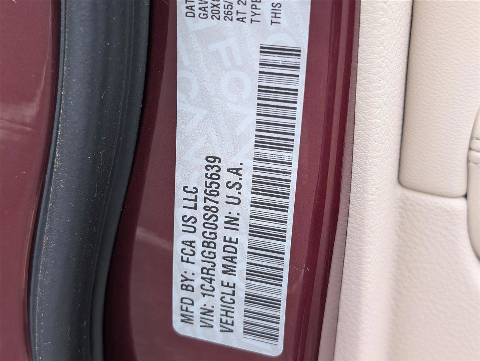 New 2025 Jeep Grand Cherokee Limited w/ Luxury Tech Group II image 43