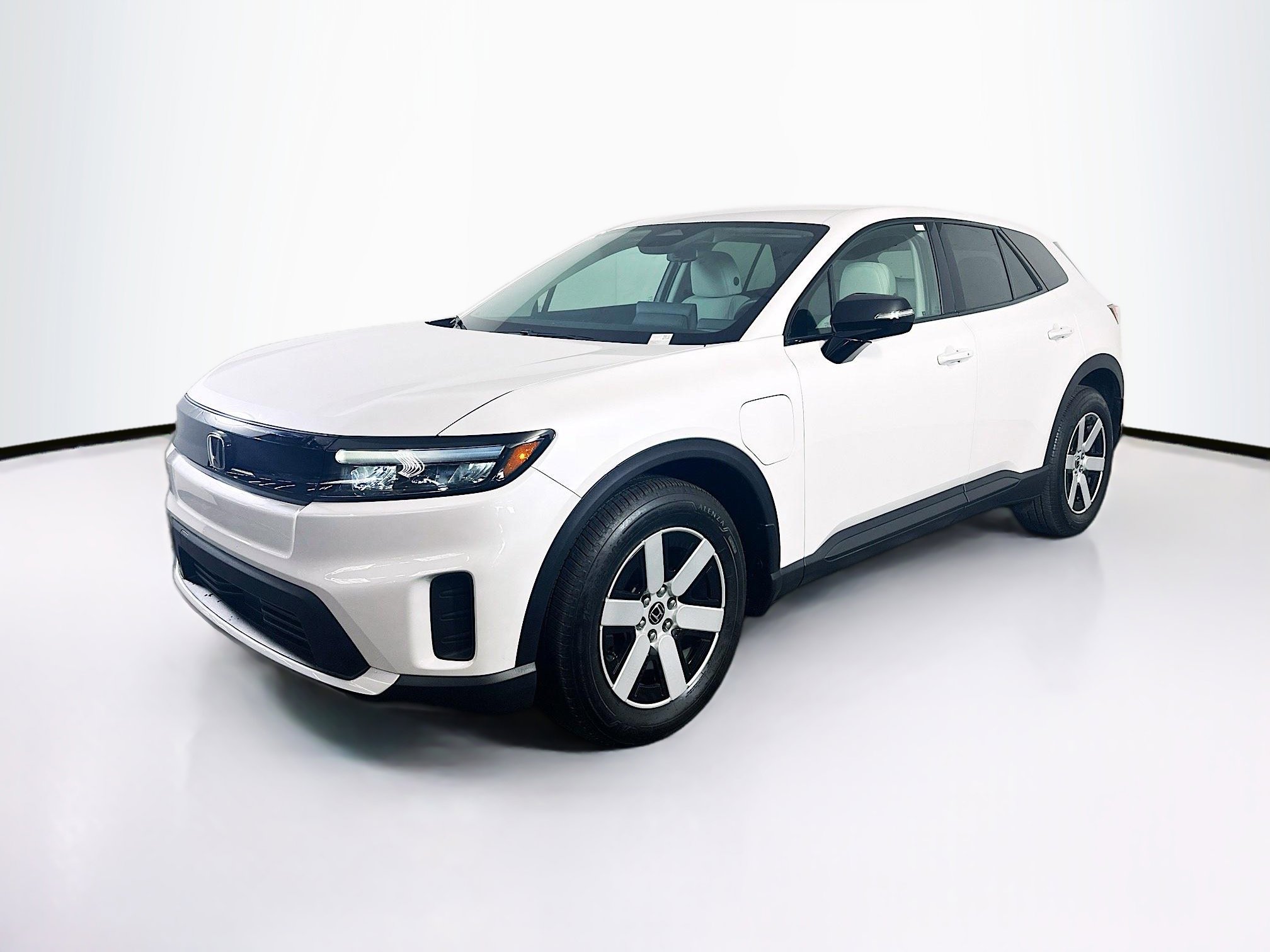 Used 2024 Honda Prologue EX image 3