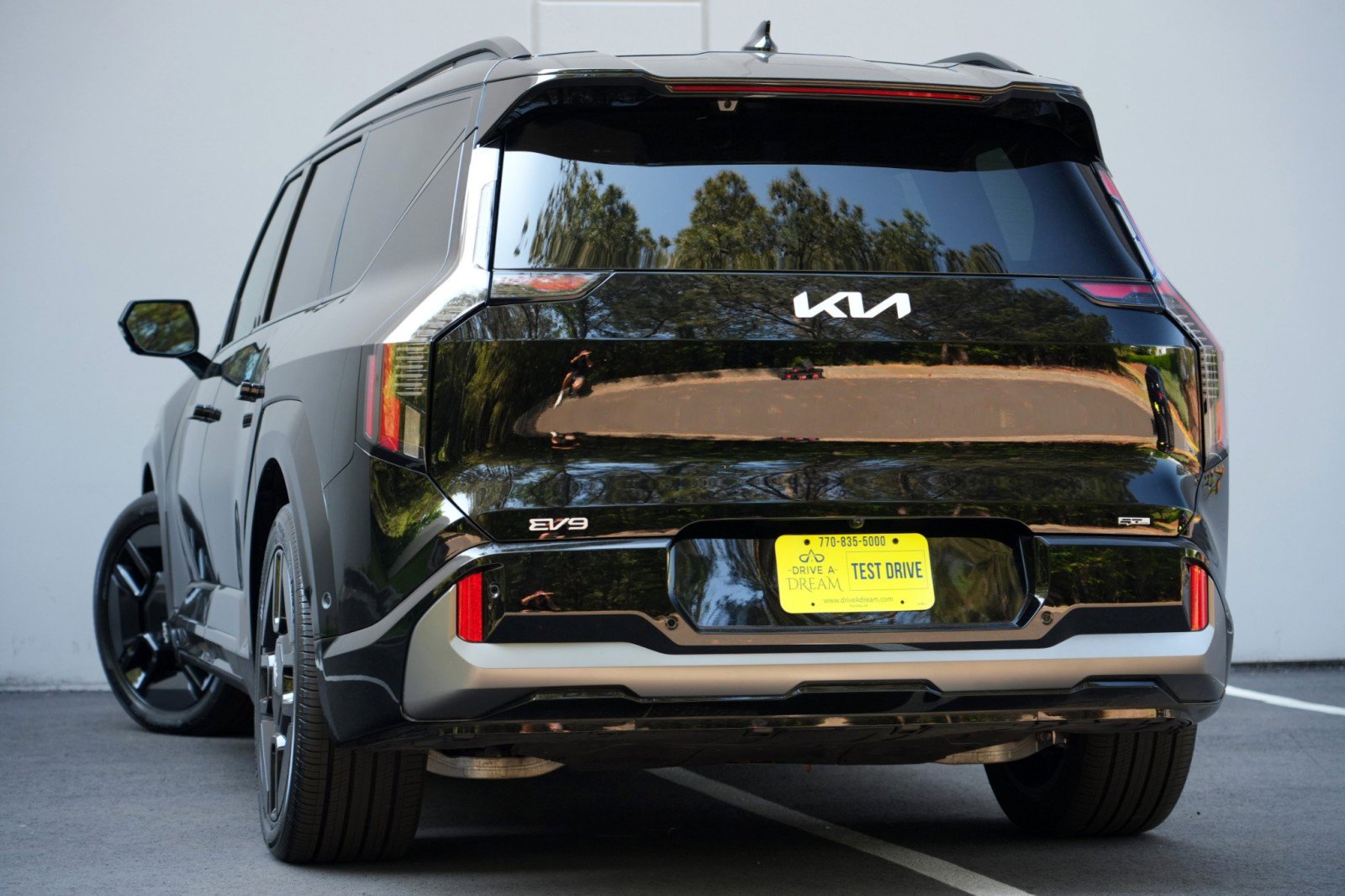 Used 2025 Kia EV9 GT-Line AWD/4WD image 6