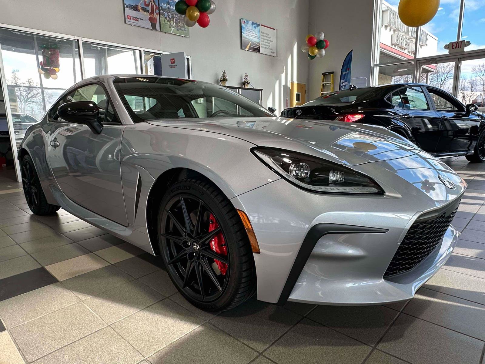 New 2025 Toyota GR86 image 2