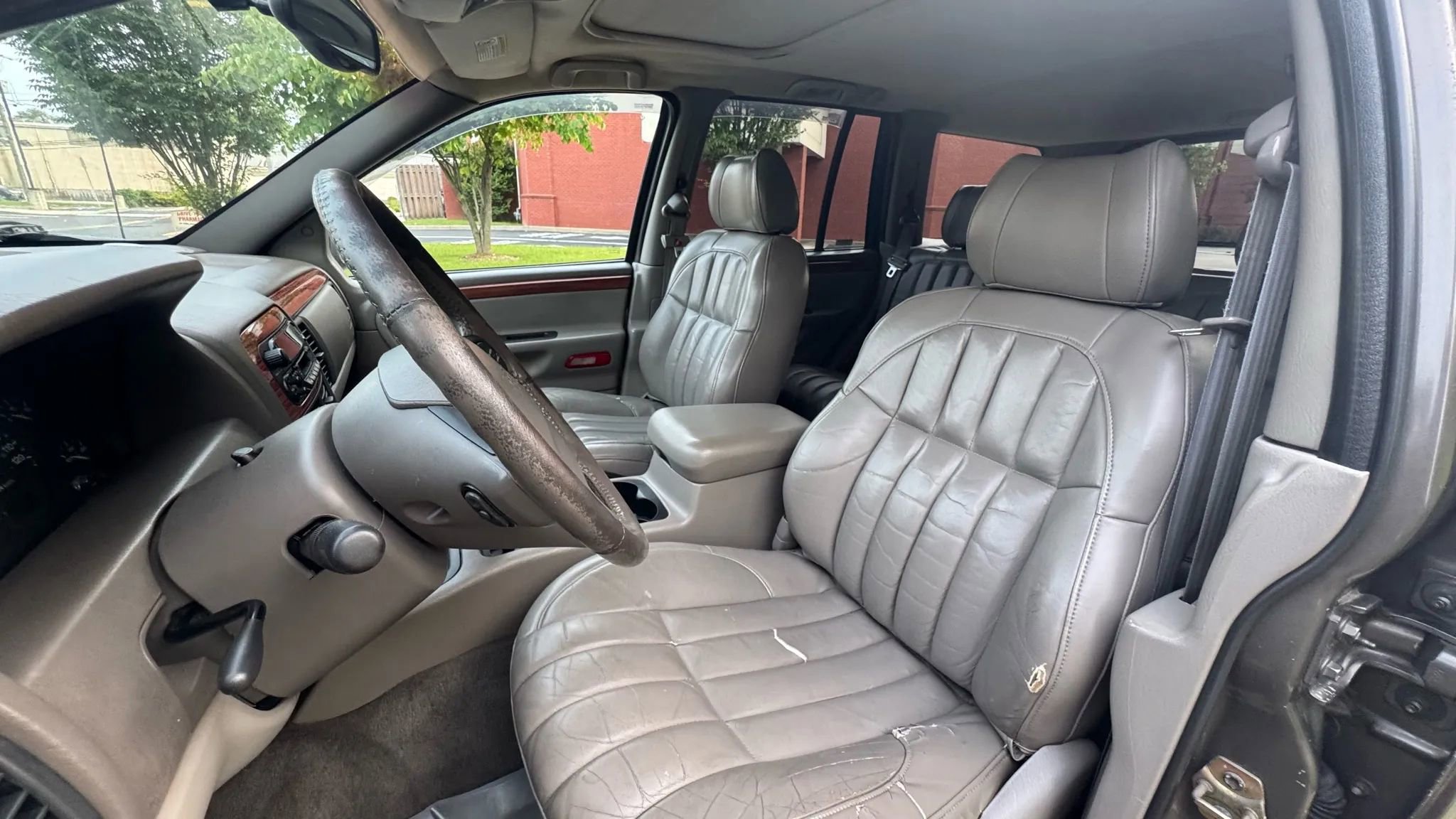 Used 1999 Jeep Grand Cherokee Limited image 12