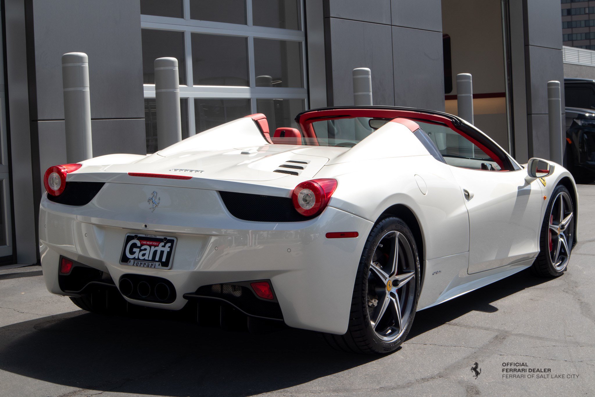 Used 2012 Ferrari 458 Spider RWD image 7
