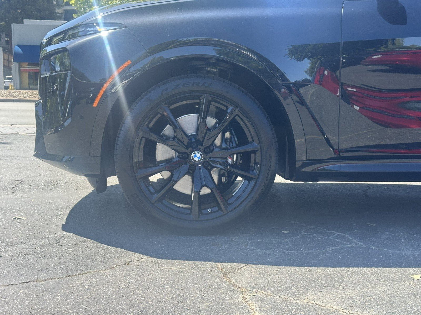 Used 2023 BMW X7 M60i w/ M Sport Professional Package image 13