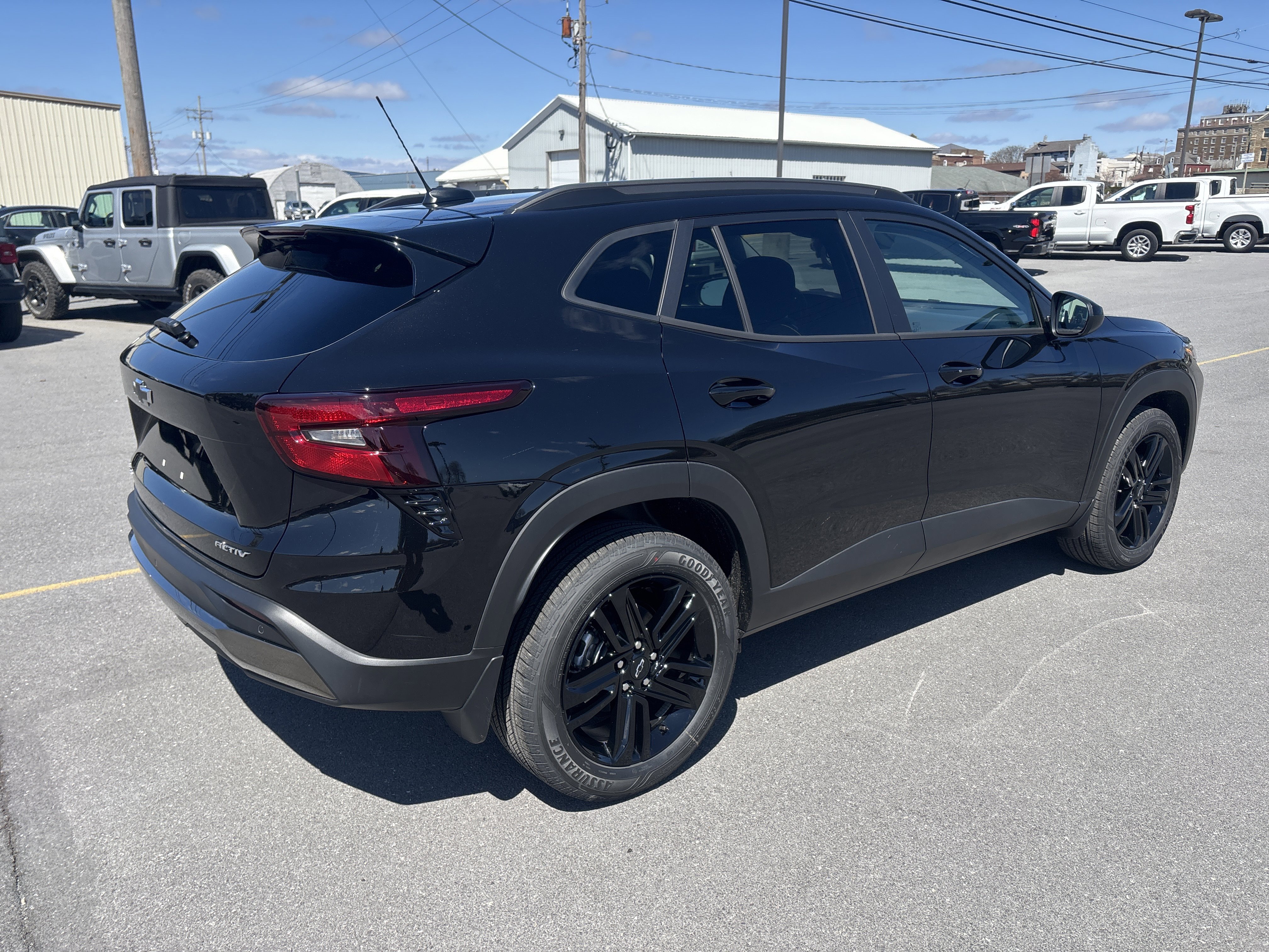 New 2026 Chevrolet Trax ACTIV w/ Sunroof Package image 3